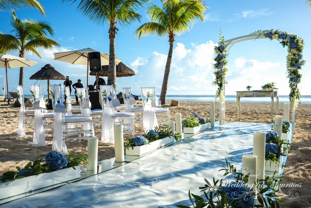 Organization of a wedding on the island